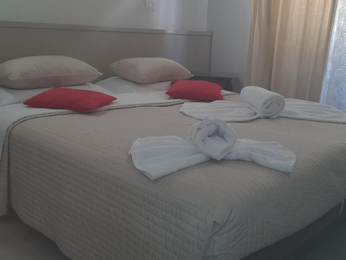 Guest House Fidardo Рим Екстер'єр фото