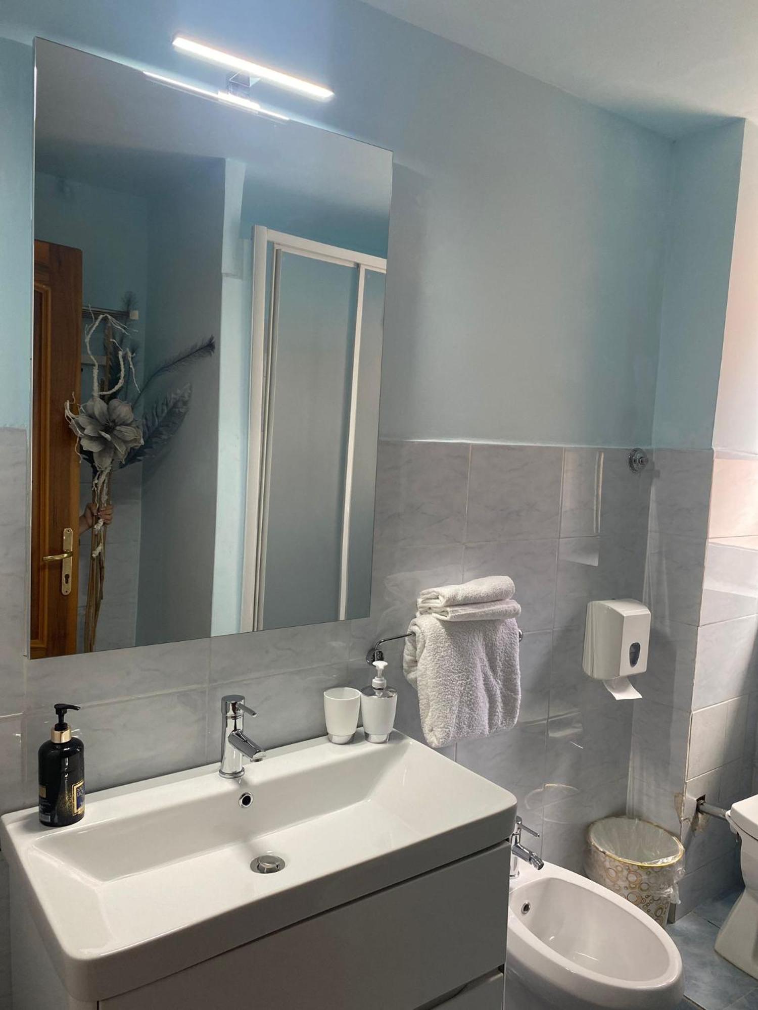 Guest House Fidardo Рим Екстер'єр фото